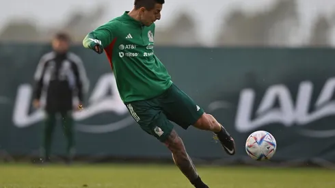 Alvarado en un entrenamiento con la Selección Mexicana.