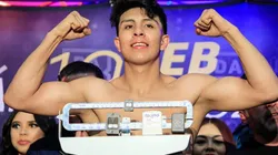 Jaime Munguia tundió a Golden Boy Pormotion y Zanfer Boxing.