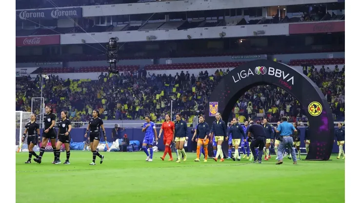 América y Tigres previo al partido de ida de la Final del Apertura 2022 de la Liga MX Femenil.