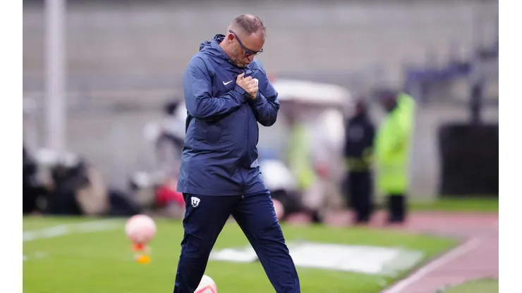 Lillini descartó reforzarse con jugadores de Pumas.