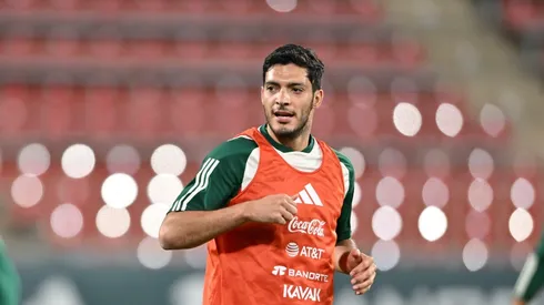 Raúl Jiménez aguarda para conocer si estará o no en Qatar 2022.