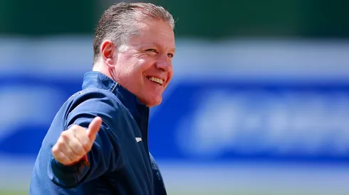 CIUDAD DE MEXICO, MEXICO - JUNIO 17: Ricardo Pelaez (D), Director Deportivo del Cruz Azul durante el entrenamiento previo al inicio del Torneo Apertura 2019 de la Liga BBVA MX en las instalaciones de La Noria el 17 de Junio de 2019 en la Ciudad de Mexico, Mexico. (Foto: Mauricio Salas/JAM MEDIA)
