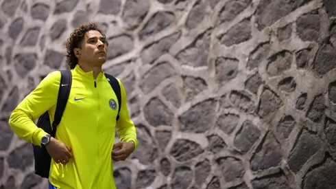 Guillermo Ochoa en el estadio Azteca en las Semifinales del Apertura 2022.