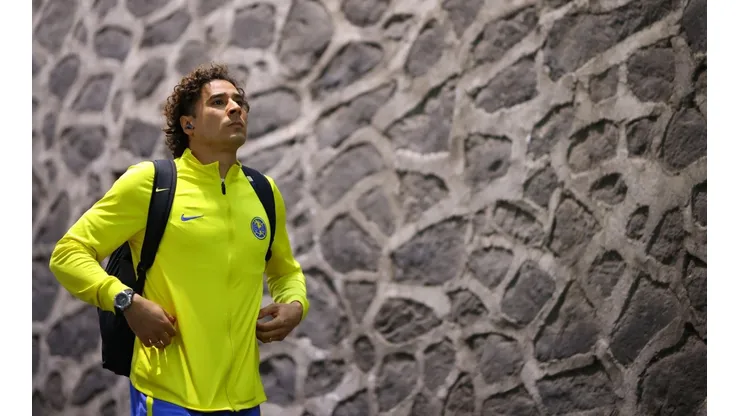 Guillermo Ochoa en el estadio Azteca en las Semifinales del Apertura 2022.