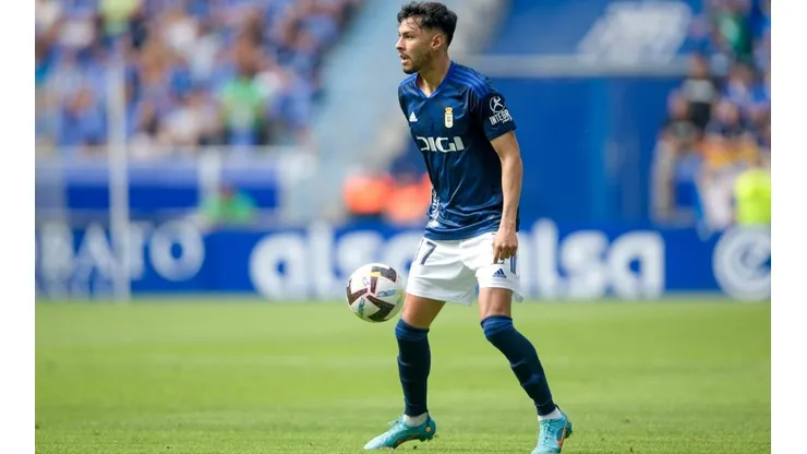Alonso Aceves fue expulsado en la victoria del Real Oviedo.