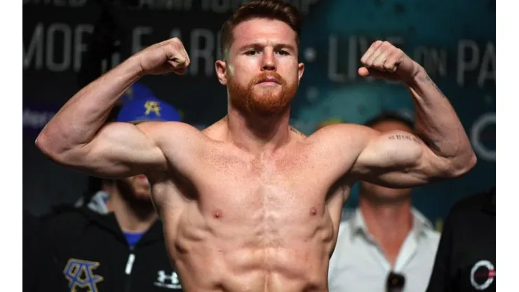 Eddie Hearn habló de Canelo Álvarez.