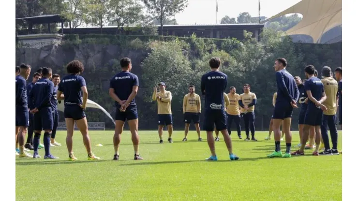 Los Pumas en la primera práctica con Rafa Puente como director técnico.