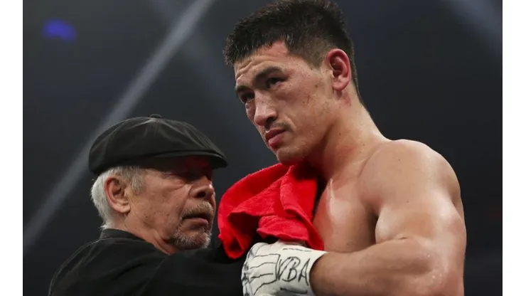 Bivol tundió al Zurdo Ramírez.