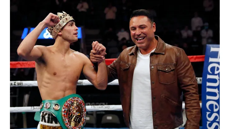 Oscar De La Hoya le tiene grandísimas noticias a Ryan García
