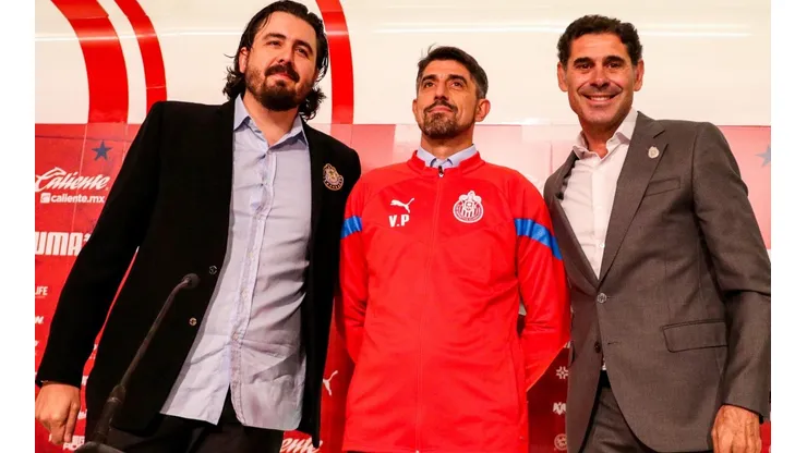 Chivas presentó ayer a Veljko Paunovic