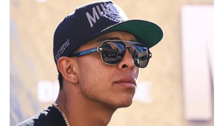 Janibek Alimkhanuly tunde a Jaime Munguia.