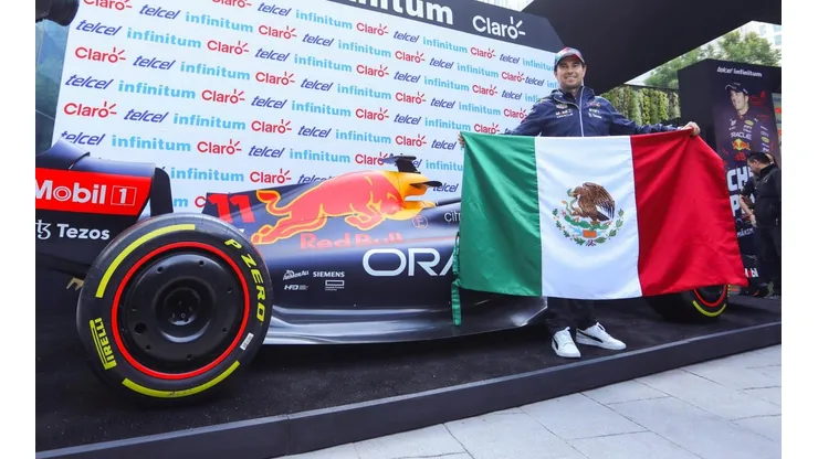 Mercedes quiere arruinarle el GP de México a Sergio Pérez