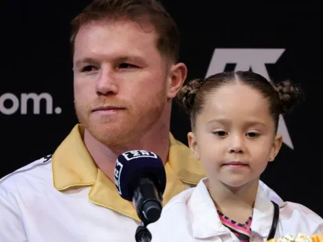 Canelo Álvarez tuvo una exitosa operación y su hija le dio un tierno regalo
