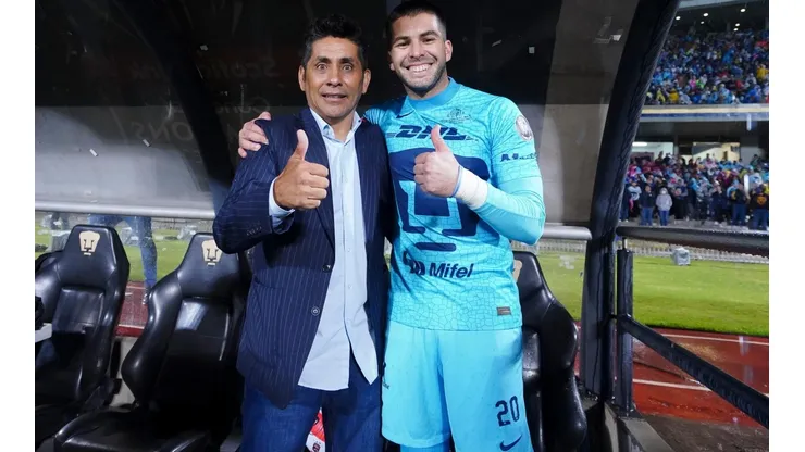 Jorge Campos Julio González 2022