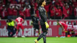 Ochoa sumó un nuevo penal sin atajar.