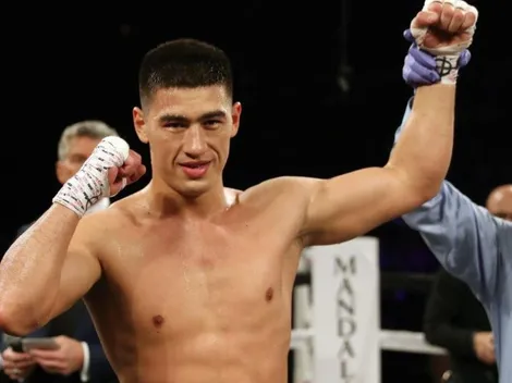 Dmitry Bivol y un polémica declaración sobre la revancha con Canelo Álvarez