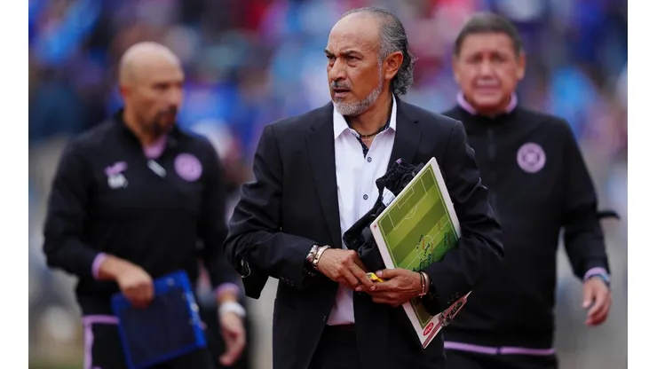 Cruz Azul mantendrá al Potro Gutiérrez como entrenador en 2023.