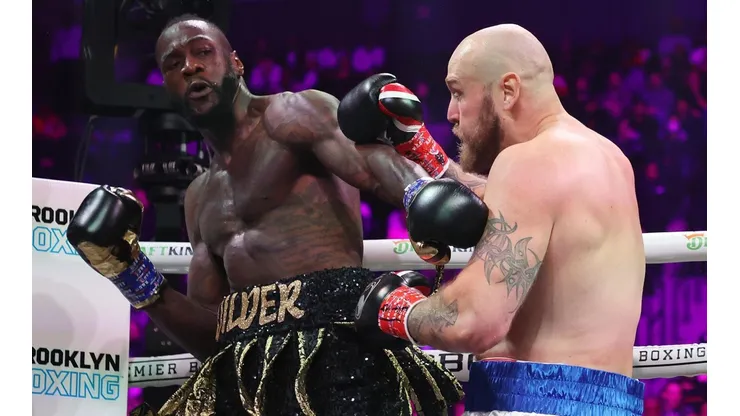 El enorme gesto de Deontay Wilder con el rival al que dejó inconsciente