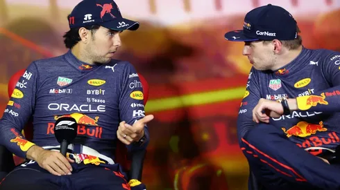 Checo se rindió ante Verstappen.