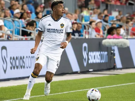 Julián Araujo repuso el gol que le anularon al Chicharito Hernández en el Playoff de la MLS