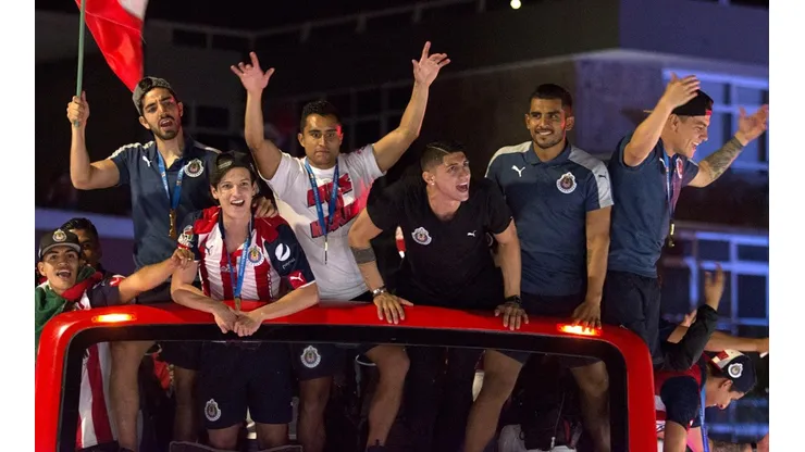 Campeón con Chivas tiene el camino libre para regresar