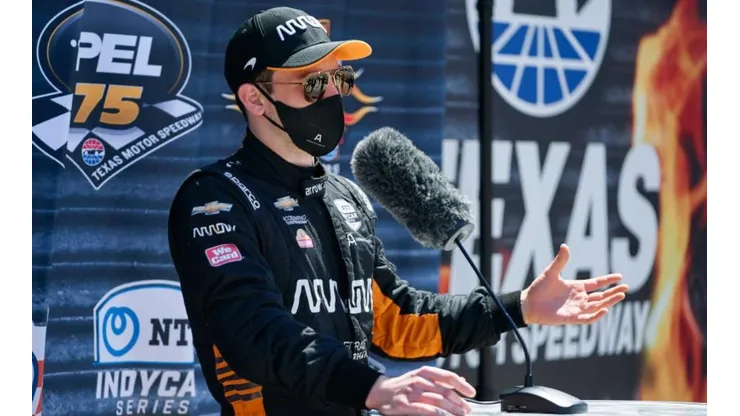 McLaren le da una pésima noticia a Patricio O'Ward.