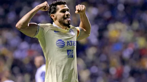 Henry Martín en el partido de Cuartos de Final ante Puebla.