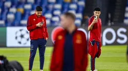 NAPLES - (lr) Edson Alvarez of Ajax, Jorge Sanchez or Ajax during the Walkaround the pitch ahead of the Champions League