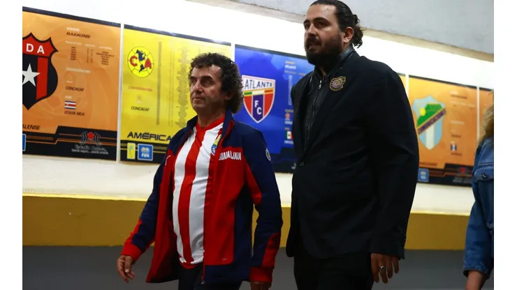 Amaury Vergara Chivas 2022