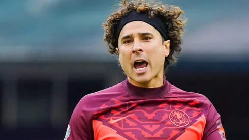 El futuro de Guillermo Ochoa es una incógnita.