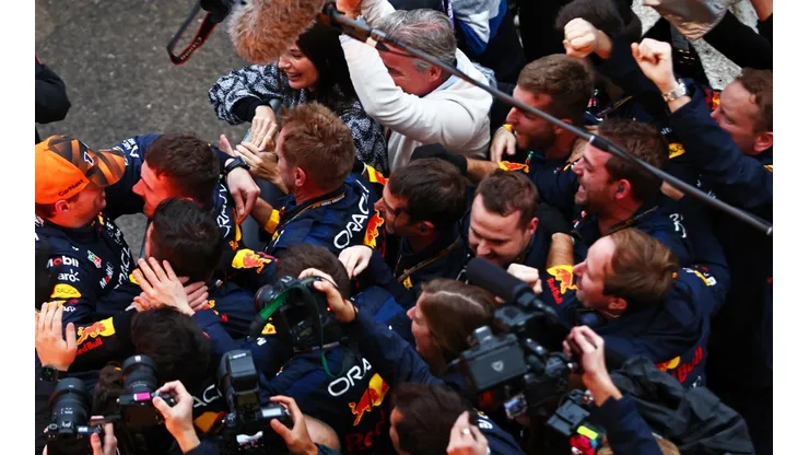 Un empleado de Red Bull se volvió centró de la polémica sobre si se superó o no el límite salarial
