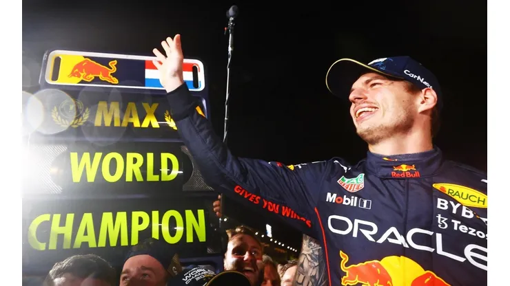 Tras el bicampeonato, Max Verstappen volvió a poner un plazo para su retiro