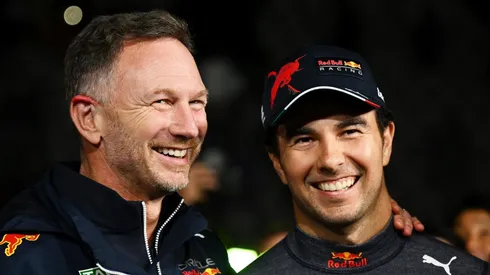 Las palabras de Horner para Checo tras la coronación de Verstappen
