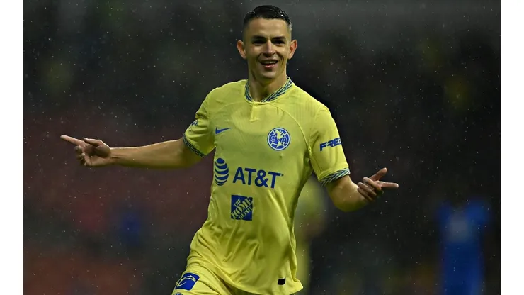 Álvaro Fidalgo celebra su gol ante Cruz Azul en el Apertura 2022.