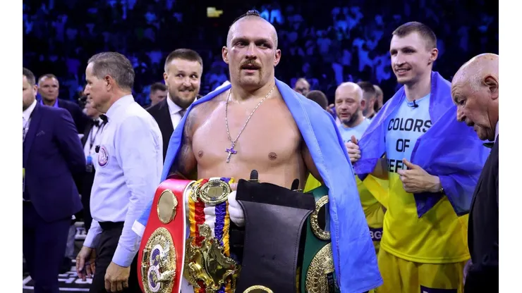 Oleksandr Usyk puso fecha para su retiro y muchos peleadores apuntan a sus títulos