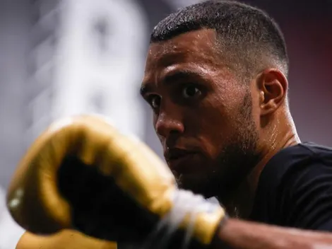 "Estoy metiéndome en su cabeza, está molesto": Benavidez a Canelo Álvarez