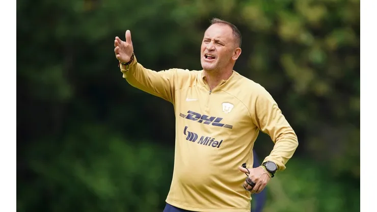 La directiva de Pumas deberá definir la continuidad de Lillini.