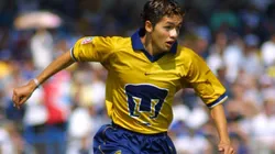 José Luis Parejita López con los Pumas en el torneo Verano 2002.