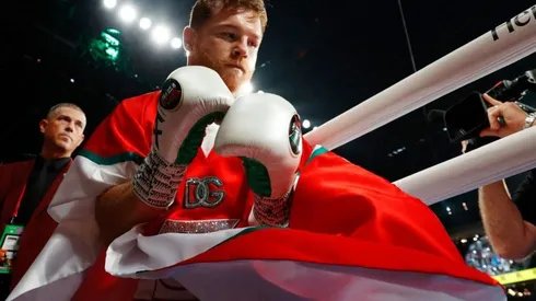 Canelo Álvarez utilizó los materiales más cotizados en sus botas.