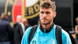 Santiago Giménez el día del partido Feyenoord contra PSV Eindhoven.