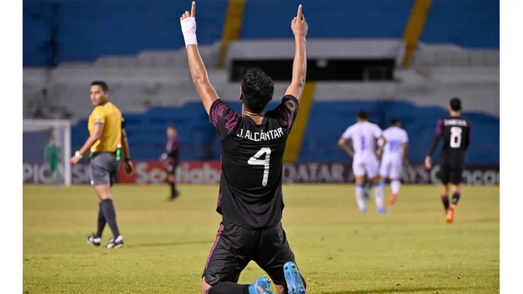 Jesús Alcántar marcó su primer gol en Europa.