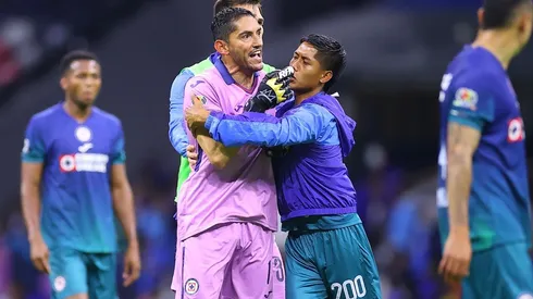 Corona habló de la pelea con Morales.