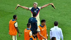 Henry Martín registra cinco goles ante Chivas.