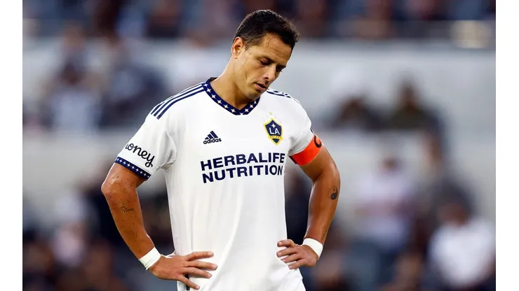 Chicharito suma dos penales fallados de forma consecutiva
