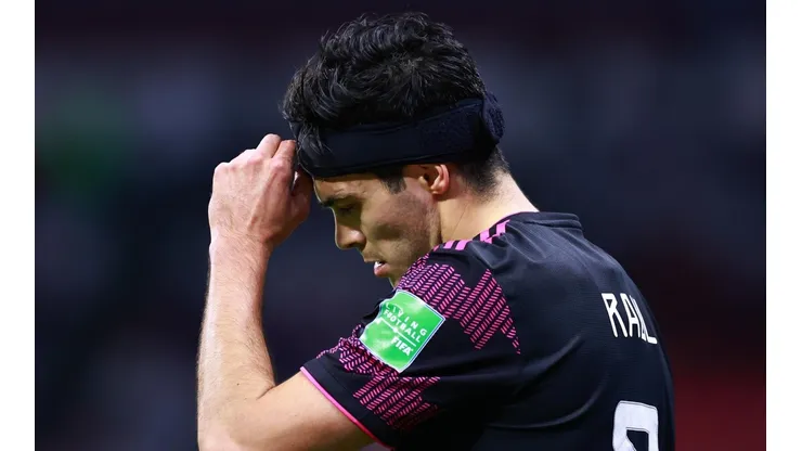 Raúl Jiménez deberá luchar por la titularidad en Qatar 2022