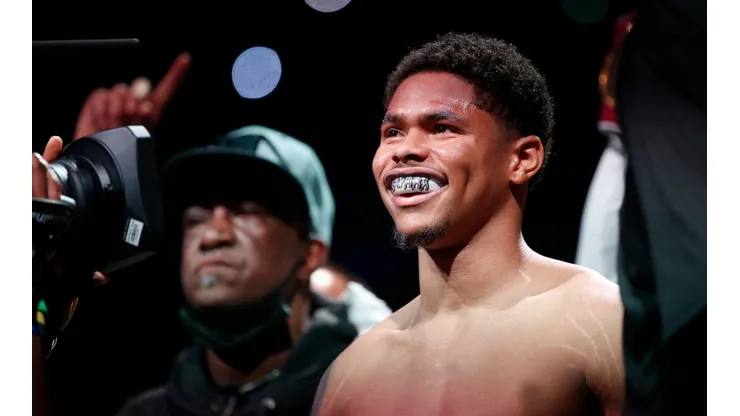 Shakur Stevenson dejó un aviso a todos en las 135 libras