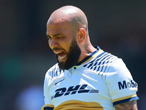 VIDEO: La arenga de Dani Alves en Pumas que se hizo viral