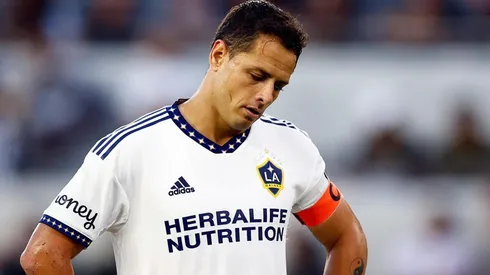 Cae el precio de mercado de Javier Hernández: ¿Cuánto vale Chicharito?