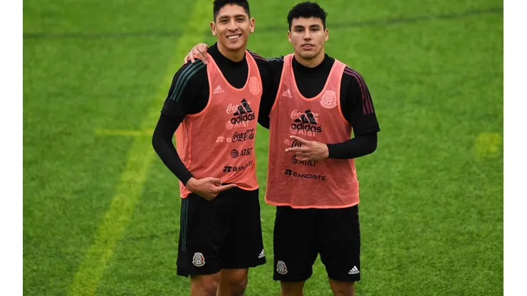 Edson y Sánchez en un entrenamiento con la Selección Mexicana.