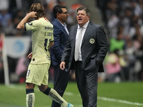 Video: Piojo regañó a Córdova en medio de un Clásico Nacional